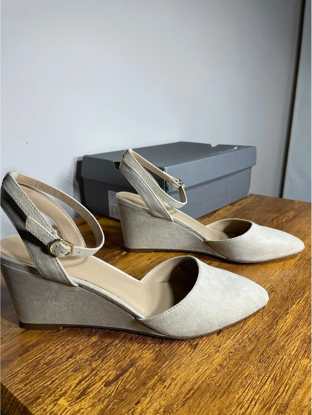 LOFT Neutral Faux Suede Wedges Clean Girl Minimalist Pointed Toe business casual